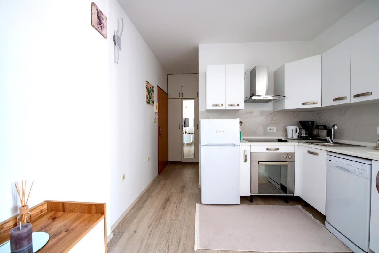 Misi Apartment Медулин Екстериор снимка
