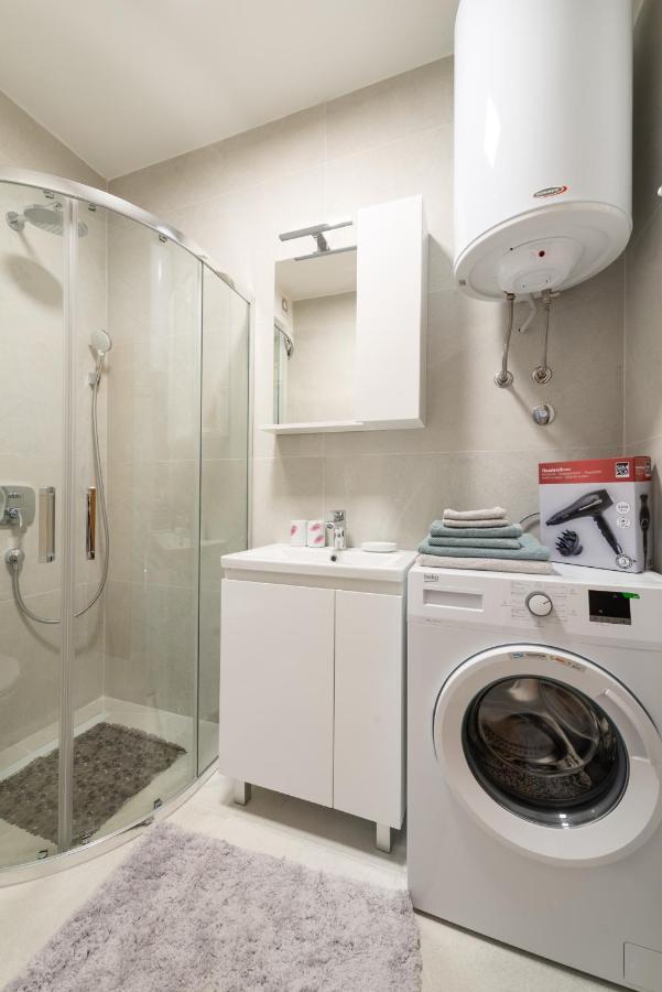 Misi Apartment Медулин Екстериор снимка