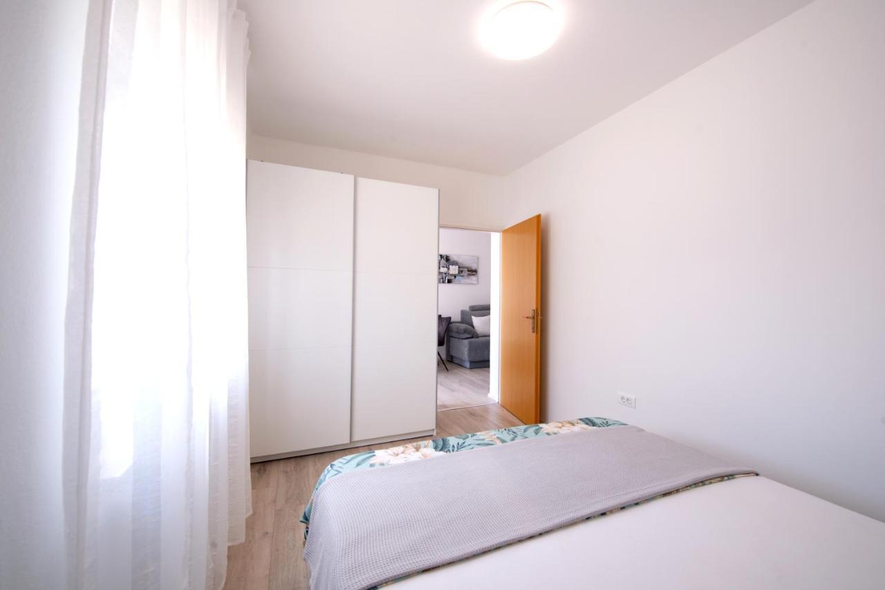 Misi Apartment Медулин Екстериор снимка